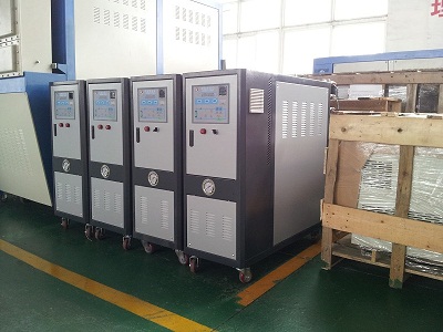 導熱油加熱器，模溫機，油溫機