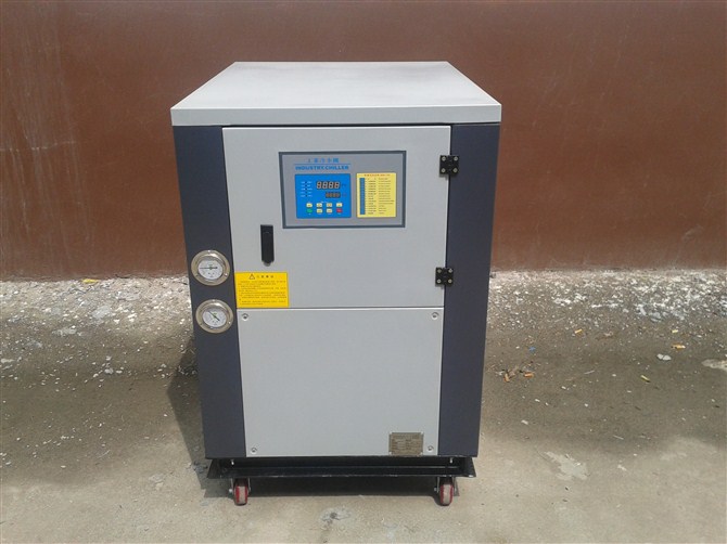 水冷式工業(yè)冷水機(jī)，箱式冷水機(jī)，工業(yè)冷水機(jī)組